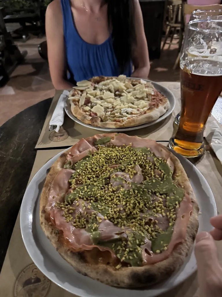 Ovidiu Radu_Augustus_Avola_review