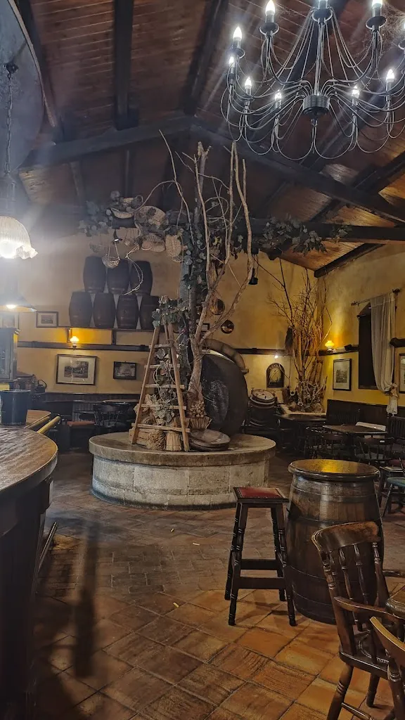 Augustus_Avola_slider_image_3