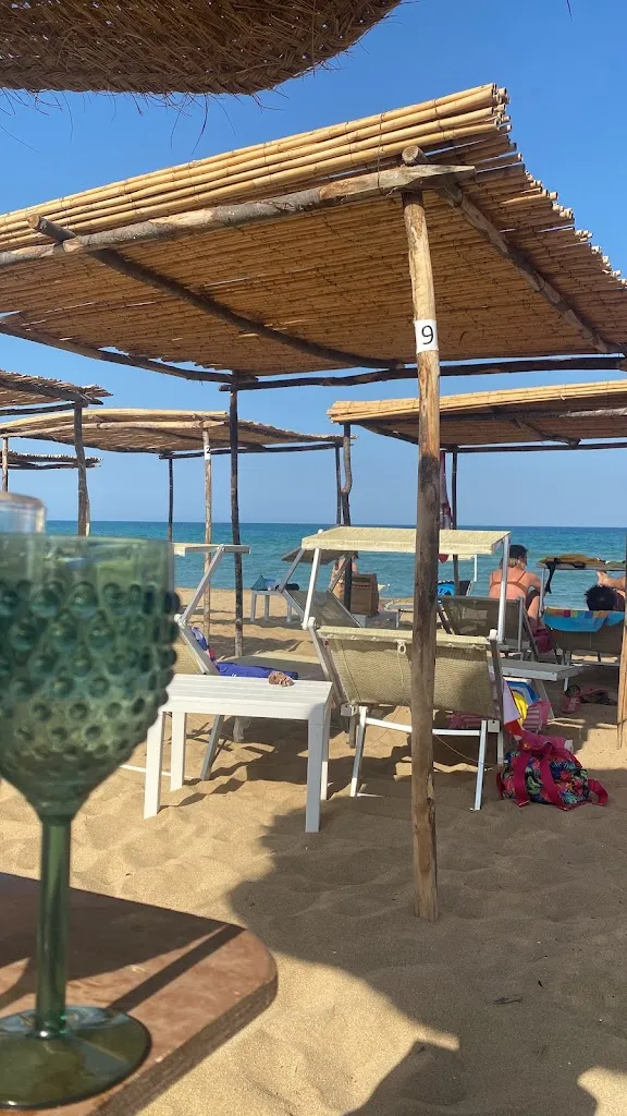 Nevena Vlaskovic_Joy Beach Lido_Avola_review