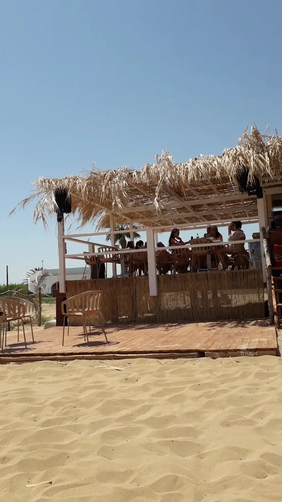 Joy Beach Lido_Avola_slider_image_2