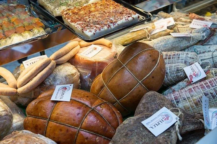 Tipica Norcineria Dei Nebrodi_Brolo_slider_image_2