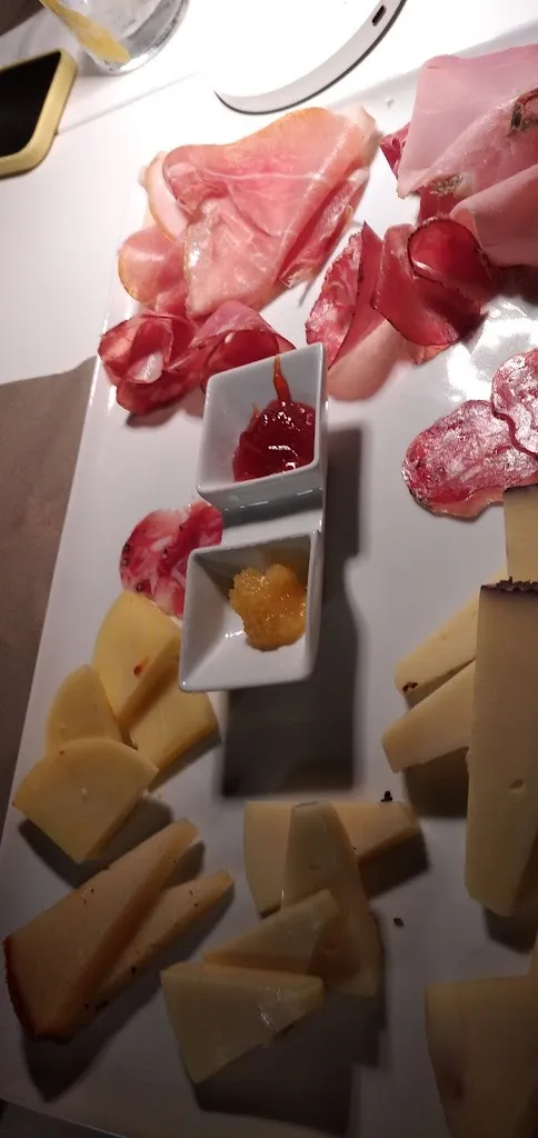 Menu_Margot - Spirits & Kitchen_Brolo_image_4