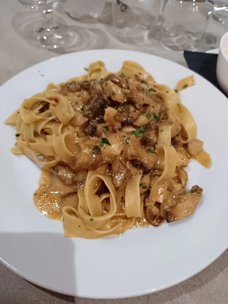 Sebastiano_Cafe' Latino - Inferno dei Polli_Brolo_review