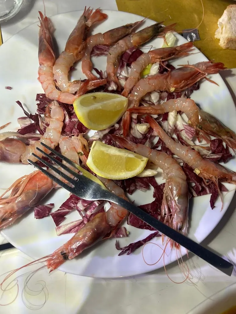 Giulia Faranna_Triskele Beach Club_Brolo_Bewertung