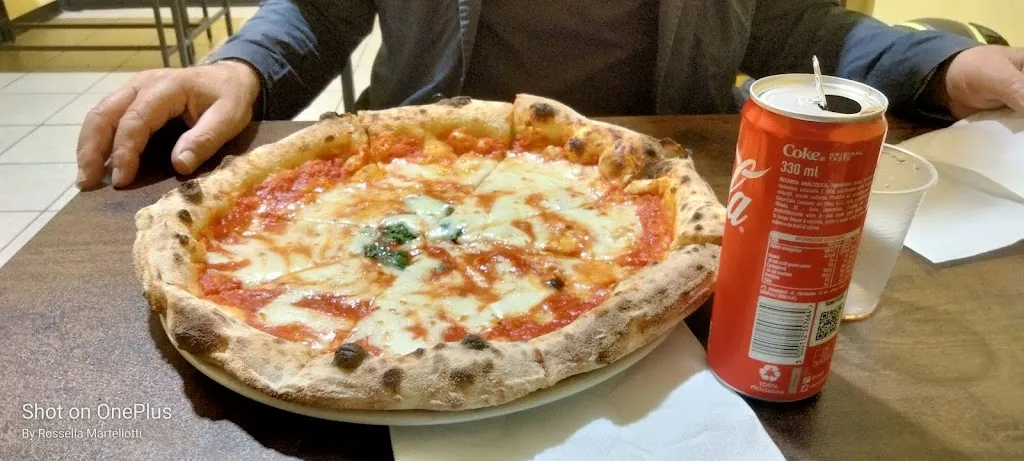 Rossella Martellotti_L'Oro di Napoli - Brolo_Brolo_review