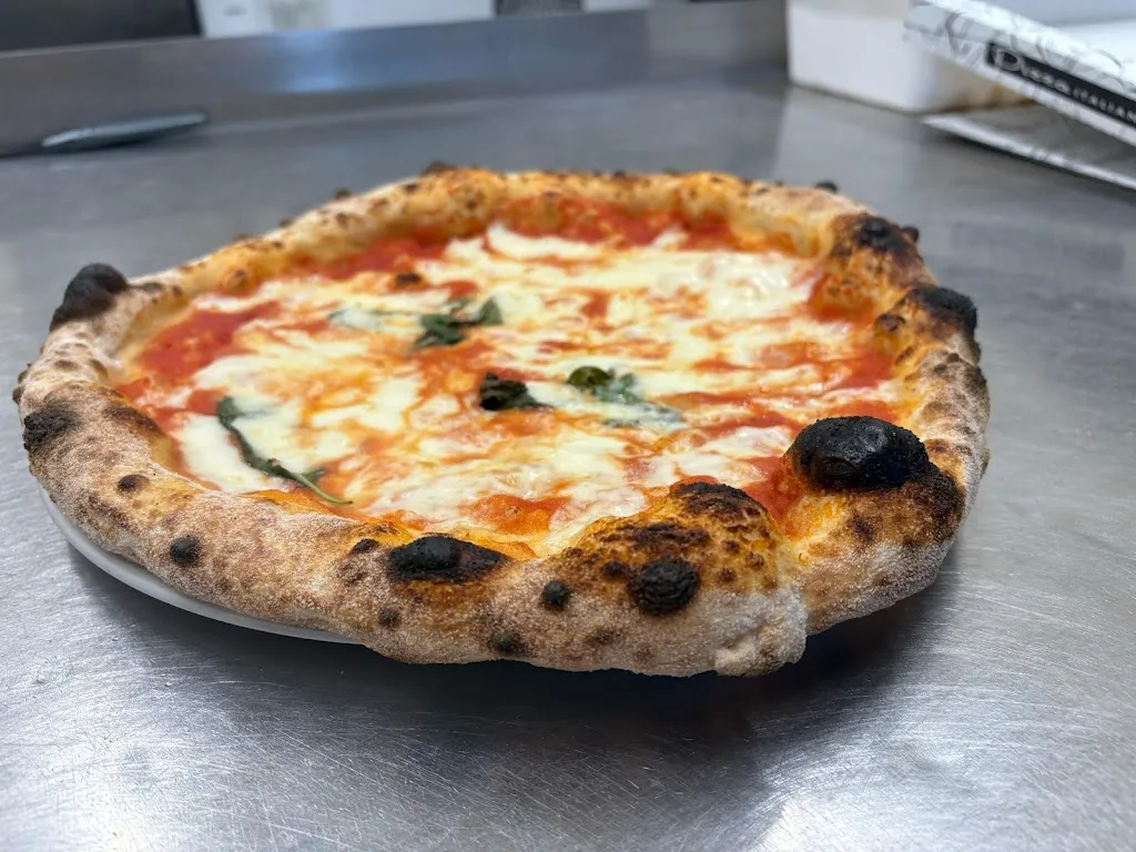 L'Oro di Napoli - Brolo_Brolo_slider_image_3