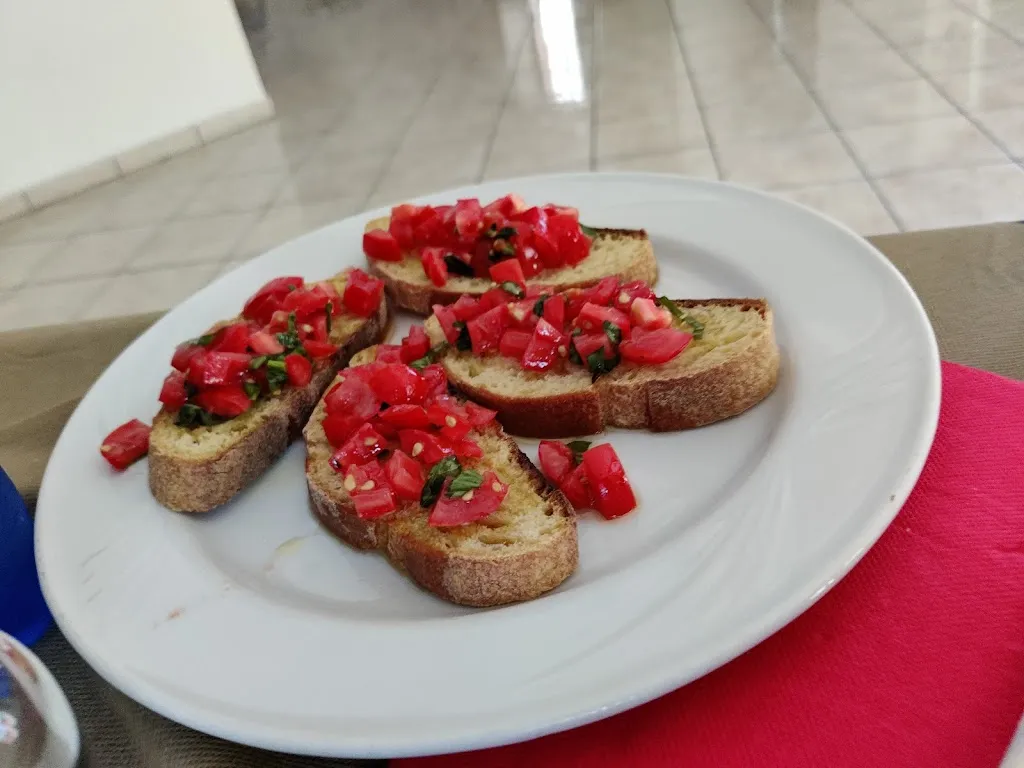 domenico Lo Surdo_Antico Borgo Marinario_Brolo_review