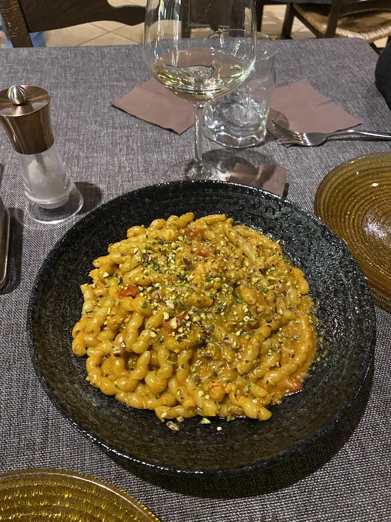 Tiina Jaatinen_Briccomatto La Locanda del Santo Bevitore_Borgetto_review