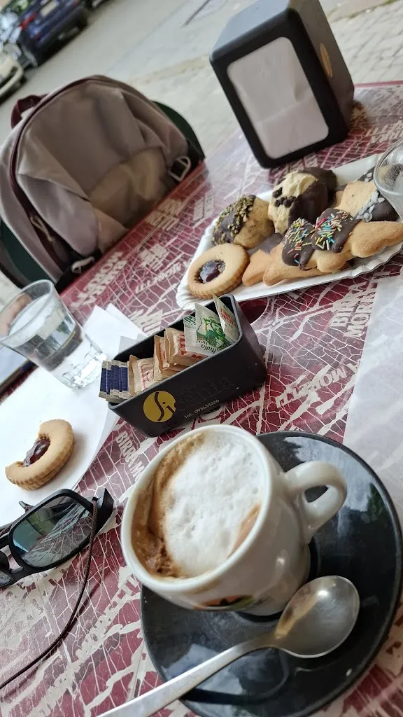 Kristel Beurrois_Eurobar_Calascibetta_review