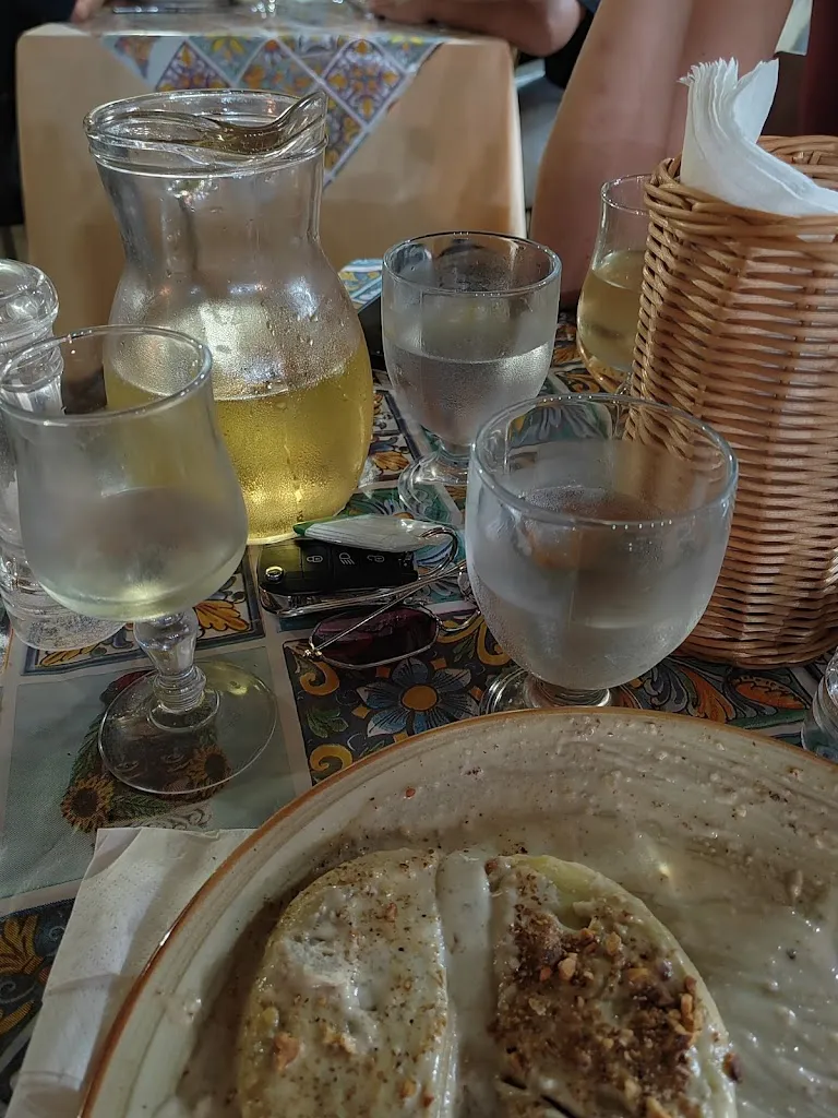 Nina Glišić_Trattoria Ristorante Pizzeria Peppe e Nino_Buseto Palizzolo_review