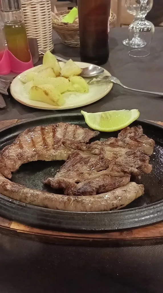 Trattoria Ristorante Pizzeria Peppe e Nino_Buseto Palizzolo_slider_image_2