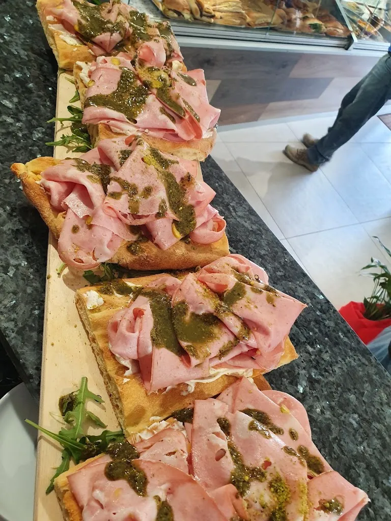 Panetteria caffetteria Minaudo_Buseto Palizzolo_slider_image_2