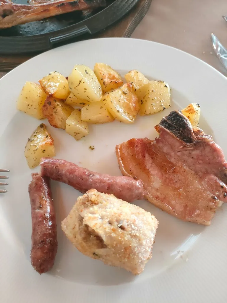 vito cracchiolo_A Ficurinnia Pizzeria e Ristorante_Caccamo_recensione