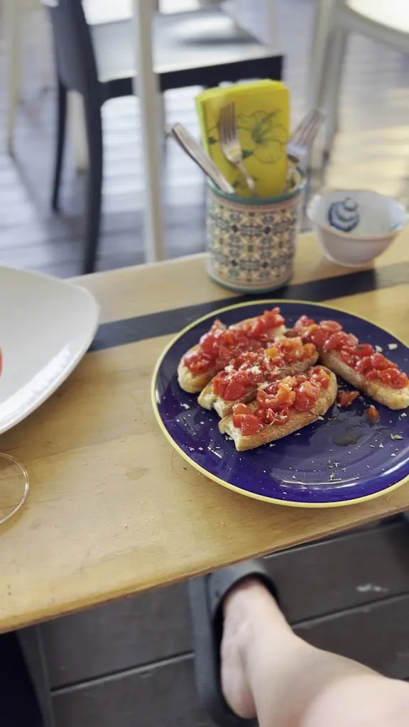 Emily Rea_Surf House Sicily_Brucoli_review