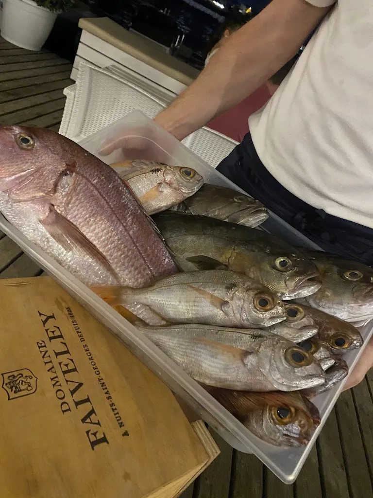 Yvonne Leuthard_Al Pontile -(Brucoli)_Brucoli_review