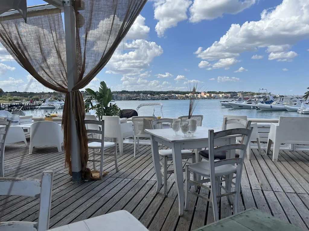 Al Pontile -(Brucoli)_Brucoli_slider_image_1