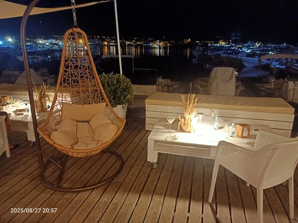 Al Pontile -(Brucoli)_Brucoli_slider_image_3