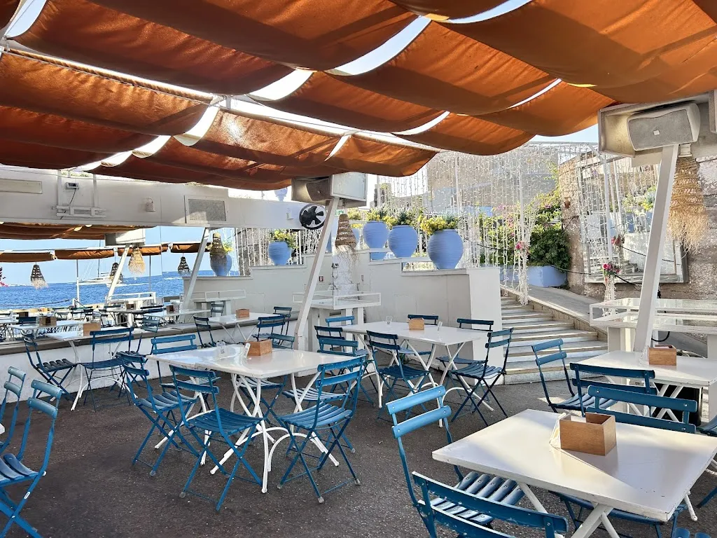 Sud Cafè restaurant in Brucoli