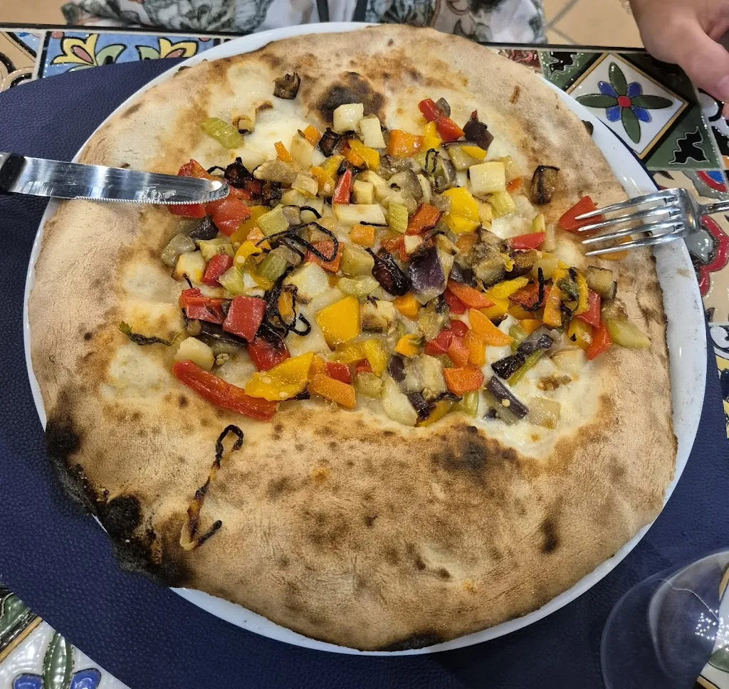 Andrea Castro_Vita Brucoli_Brucoli_review