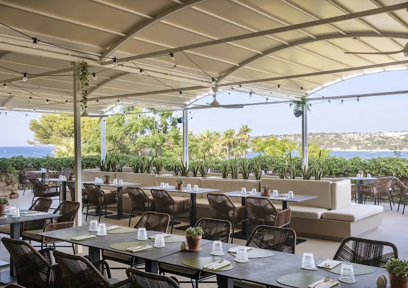 Mediterra Restaurant, Brucoli_Brucoli_slider_image_1