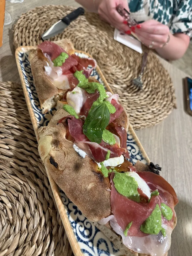 Kurt Mifsud_Al Grano Pizzeria, Brucoli_Brucoli_review