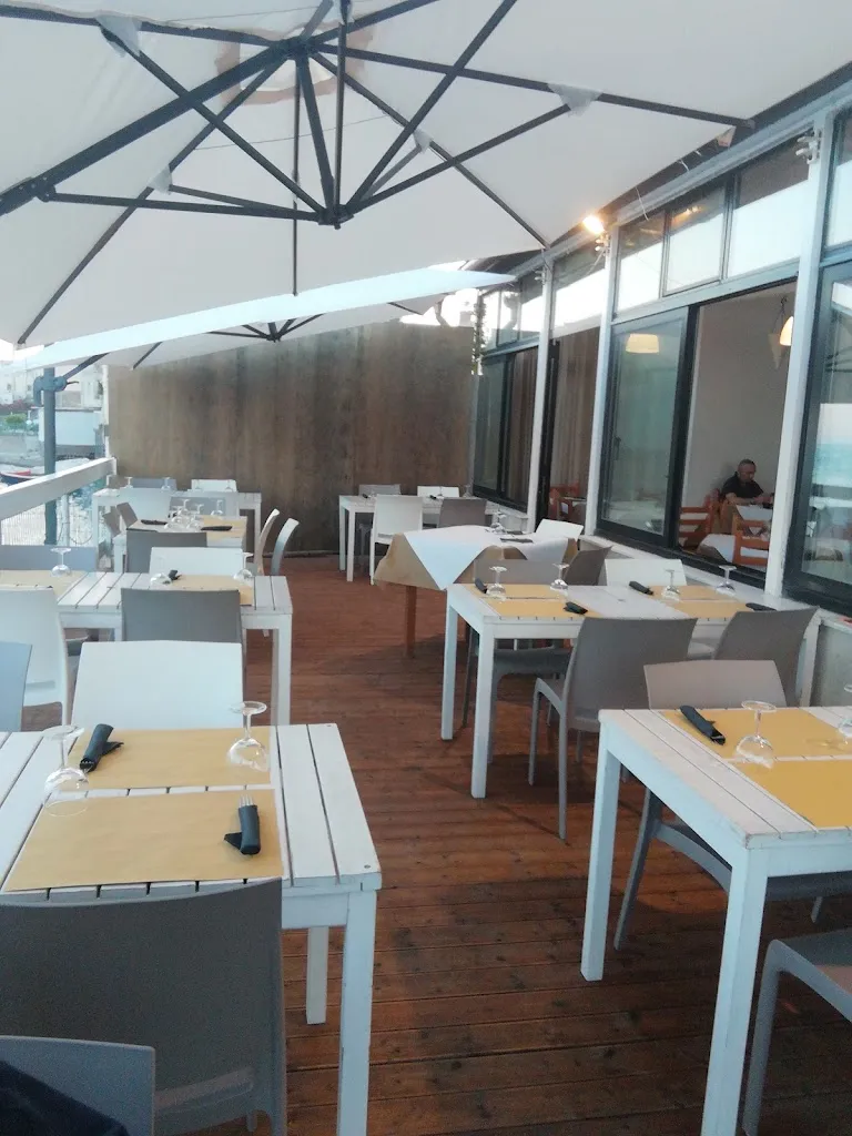 Pizzeria Miramare restaurant in Brucoli