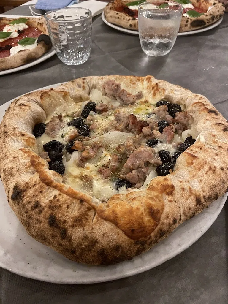 Pauline Yoong_Ristorante Pizzeria A'massaria_Brucoli_review