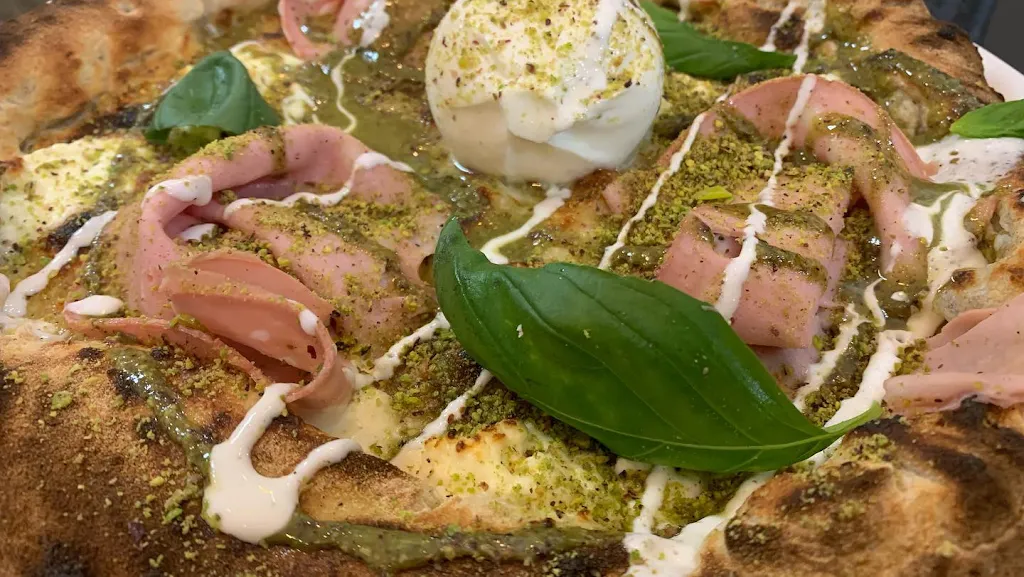 La Tana Dell'Orso Di Spinella Giuseppe_Calatabiano_slider_image_3