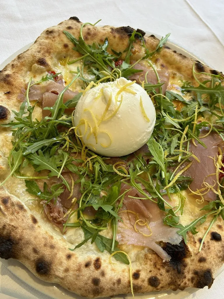 Felix Leitloff_Blue Ice di Nocera Giuseppe_Calatabiano_review