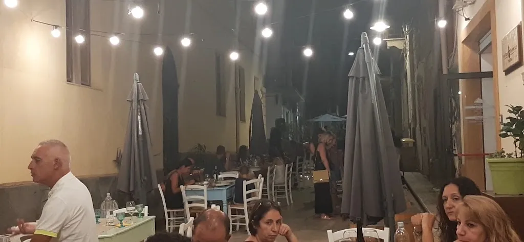 Vineria Tanto di Cappello_Caltabellotta_slider_image_2