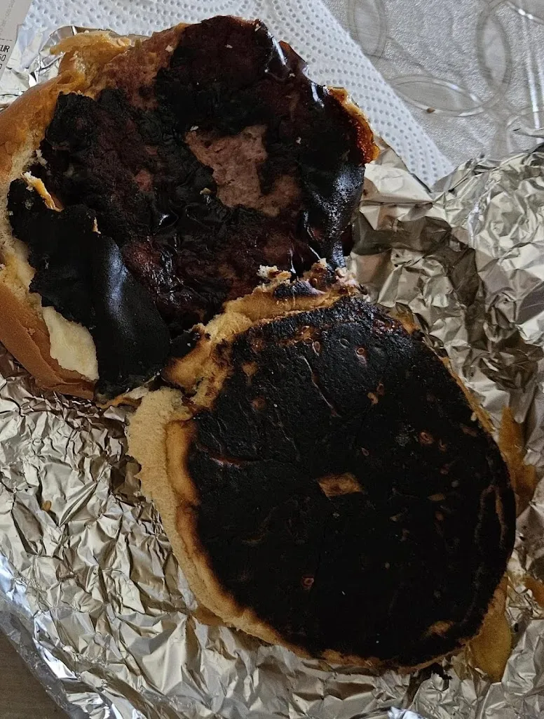 Eugê_Toniada's_Calatafimi_recensione