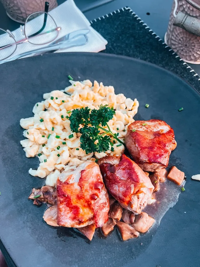 Jonas Thomasen_Medel Ristorante Pizzeria_Lamie di Olimpie-Selva_review