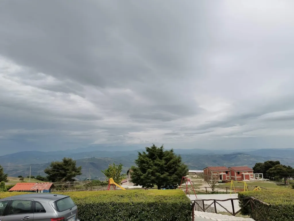 Simon Caruana_Filici di Paolino Scibetta_Cammarata_recensione