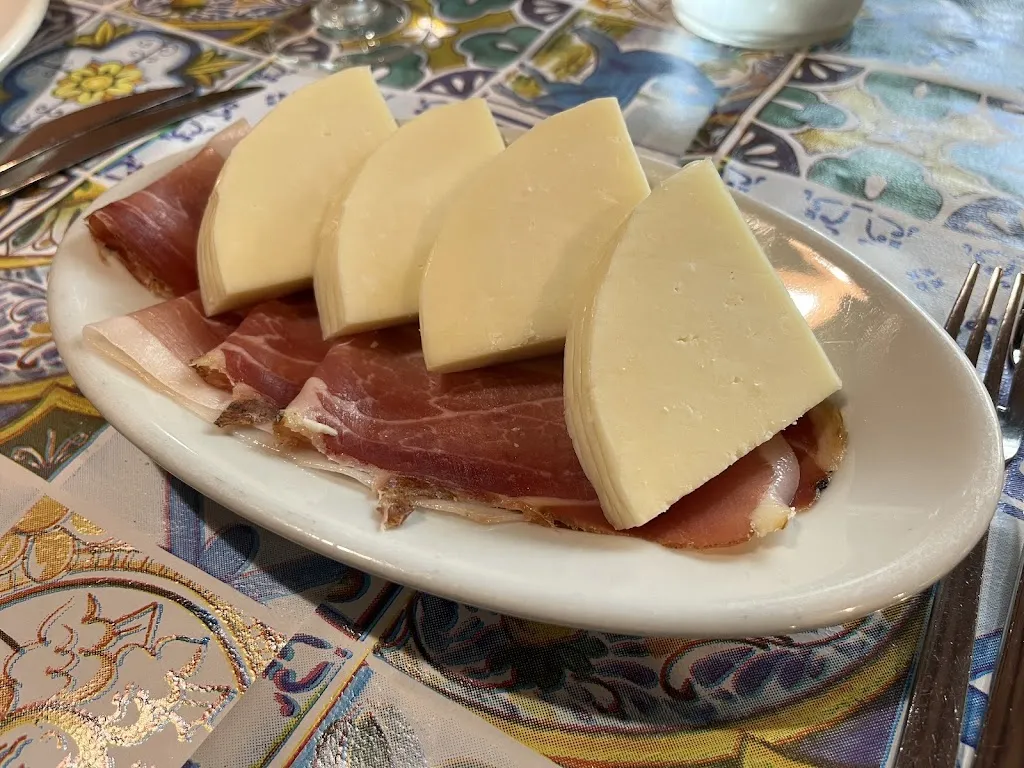 Ristorante Primo Rifugio_Cammarata_slider_image_3