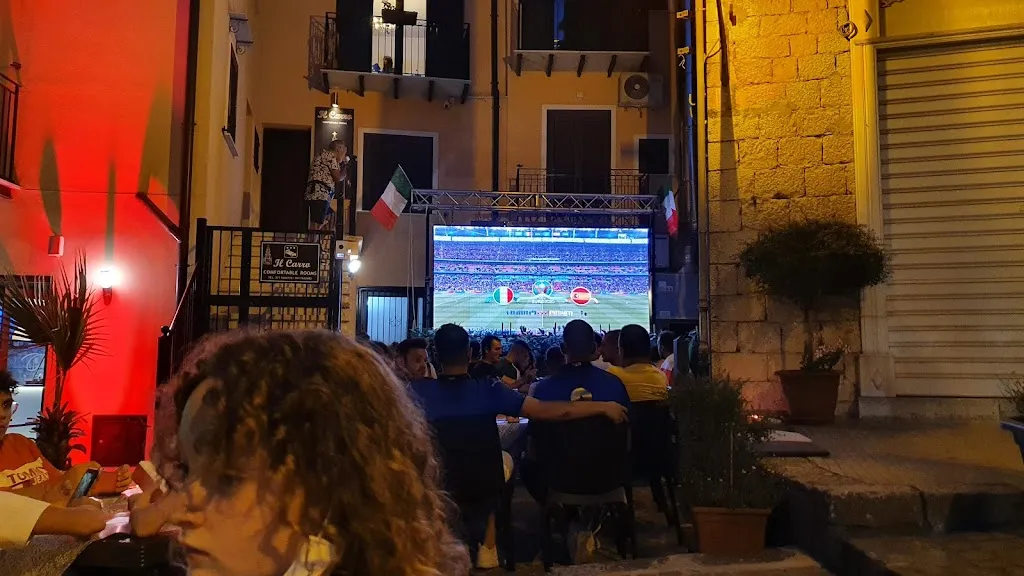 E W_Ohana Food & Drink_Cammarata_review