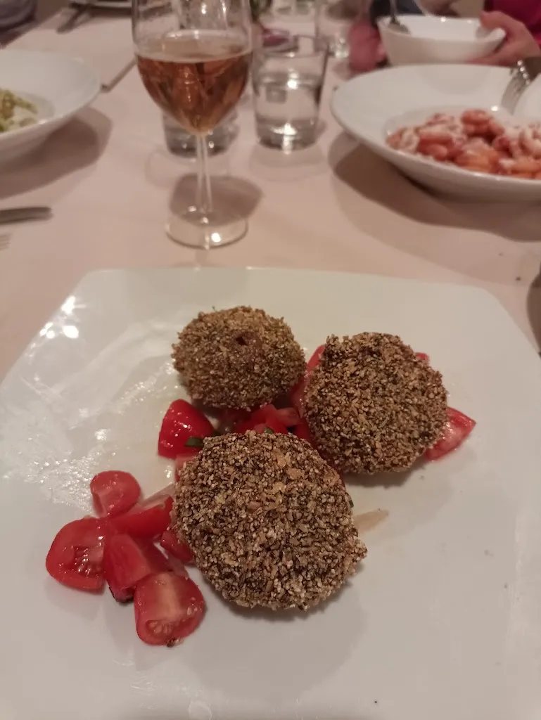 Noel Vassallo_Ristorante Pizzeria Le Magnolie_Campanella-Gianforma_review