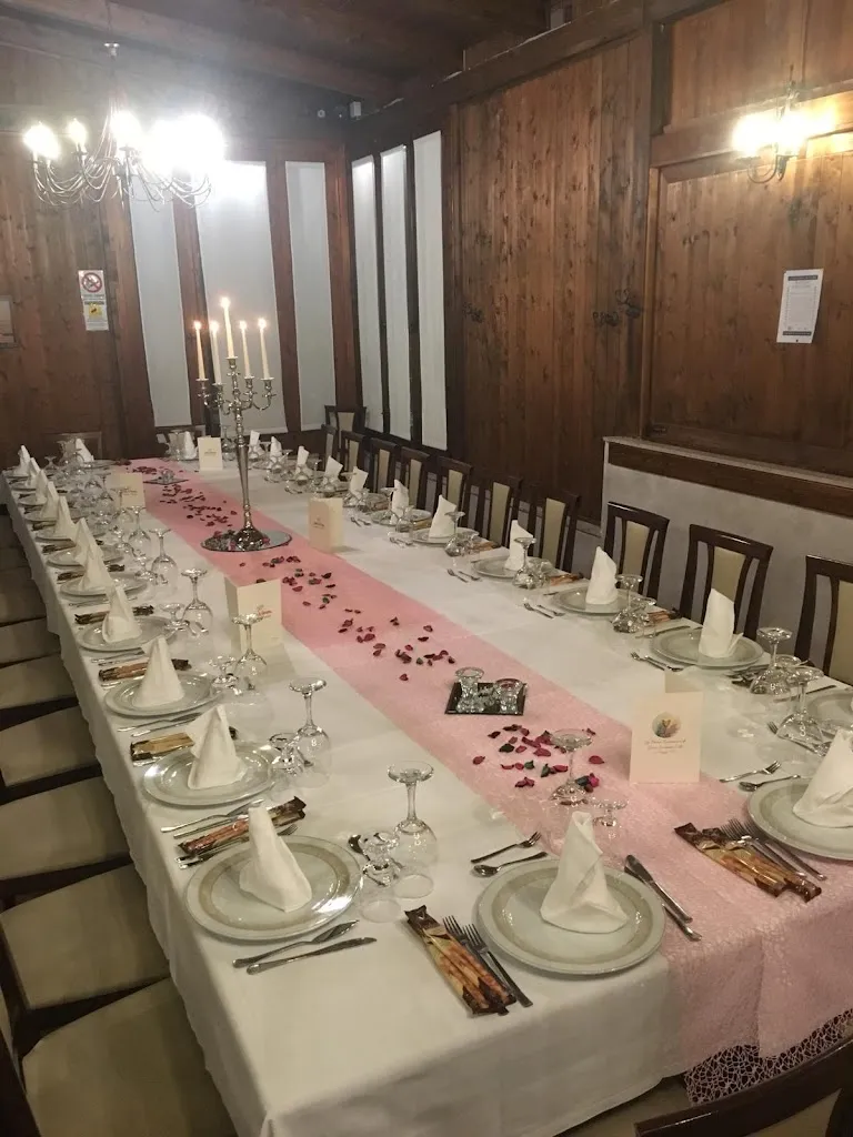 Ristorante - Pizzeria Julie And Grace s.r.l.s. - Camastra_Camastra_slider_image_3