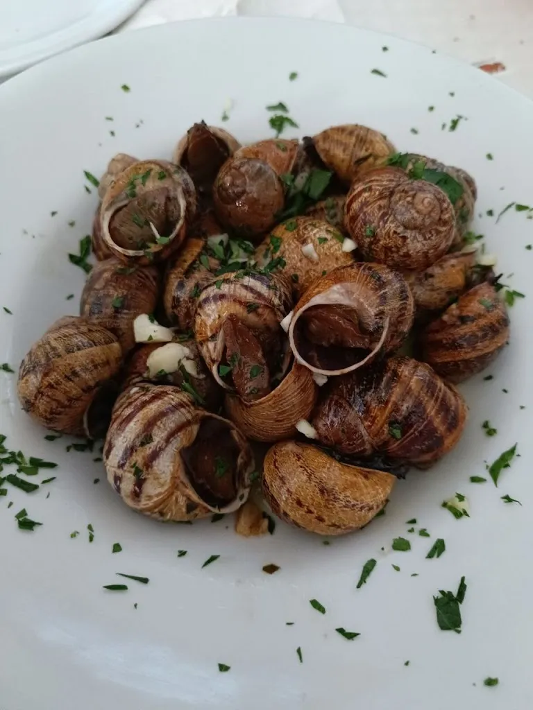 Giovanni Vaccaro_Trattoria Tipica - La Comarca_Camastra_review