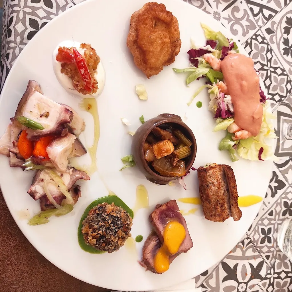 Trattoria Di Giannino Cesarino_Camastra_slider_image_3