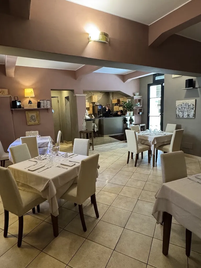 Ristorante L'Angolo di Manueliana restaurant in Camastra