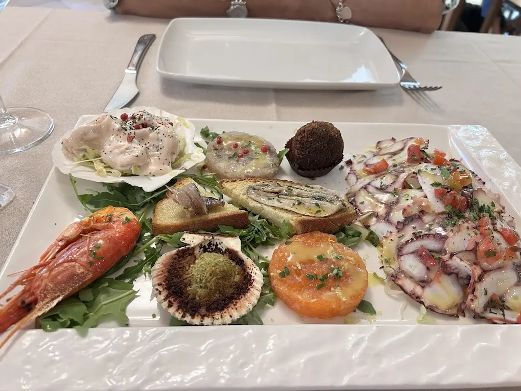 Ristorante L'Angolo di Manueliana_Camastra_slider_image_3