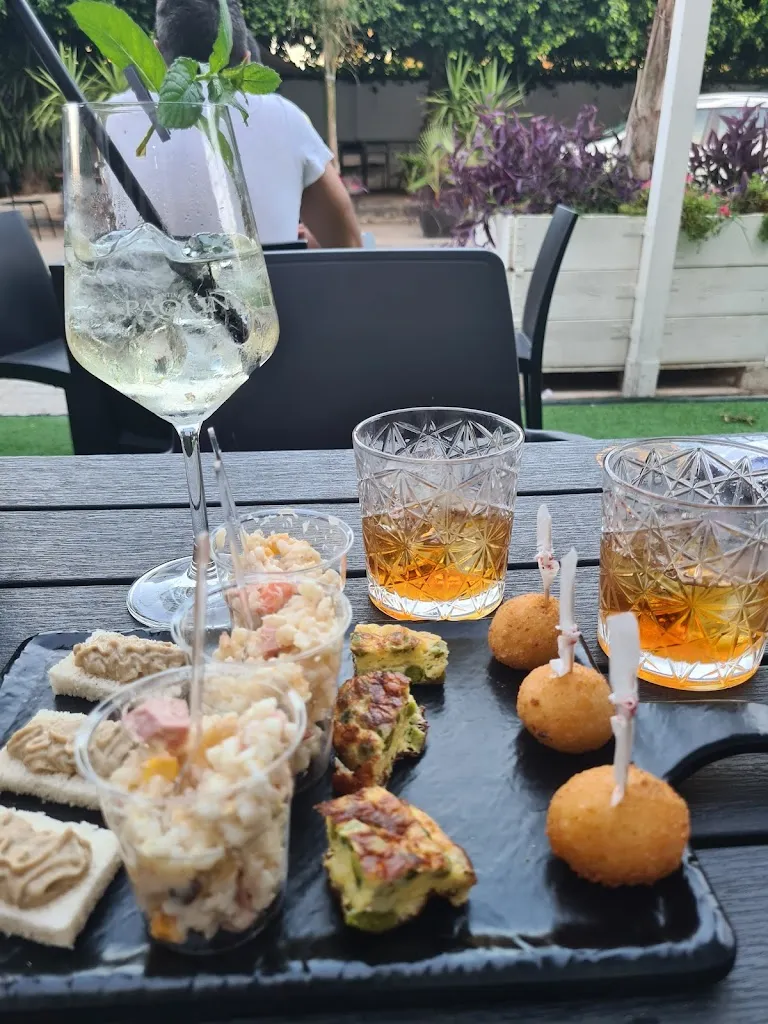 Rosa Mariano_American Bar Camastra_Camastra_review