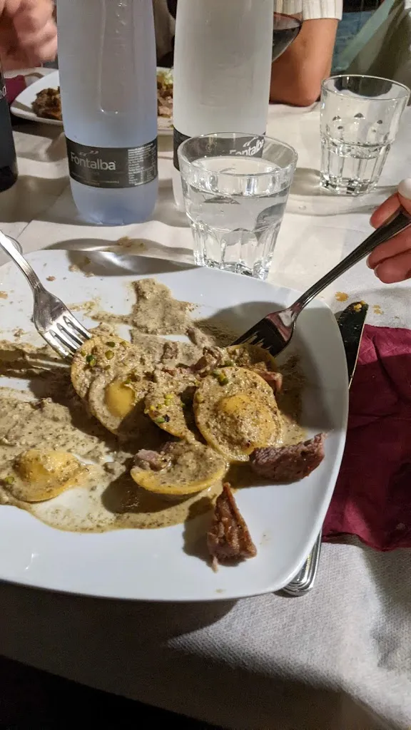 M J_Trattoria Ritrovo Felicita_Camastra_recensione