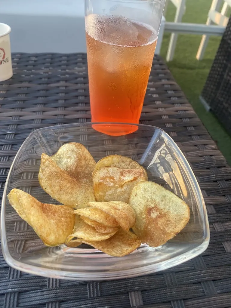 Sofia Lanzillo_Le Palme Cafè_Camastra_review