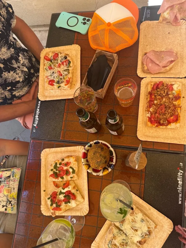 Lubos Brozman_Pinsé sicilian street food_Caltagirone_review