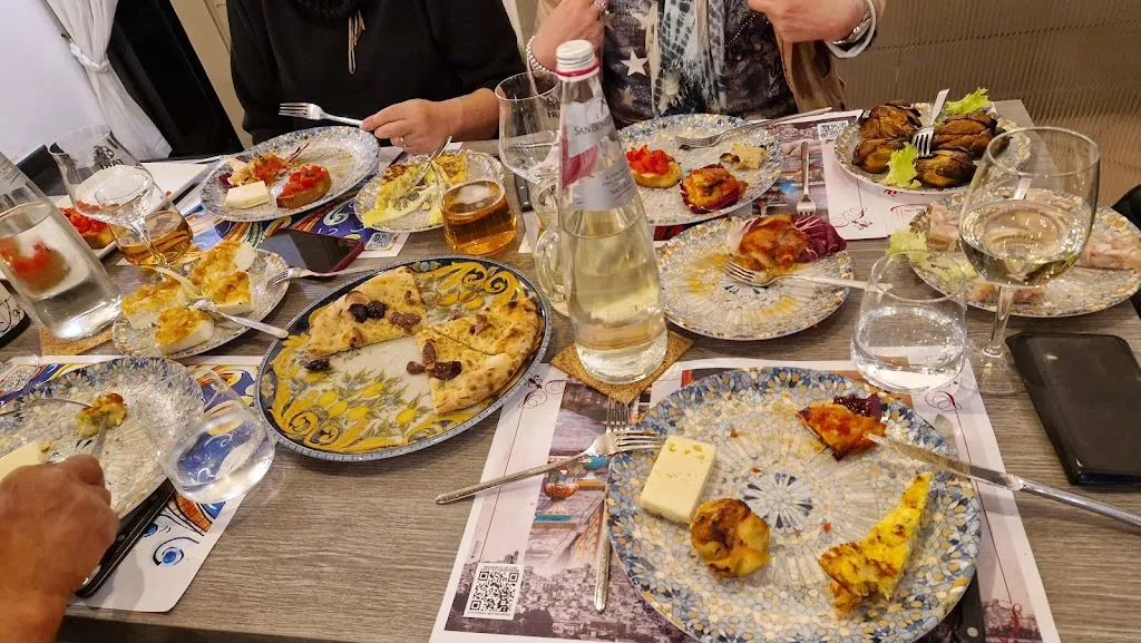 Menu_Ritrovo La Piazzetta - Ristorante a Caltagirone_Caltagirone_image_2