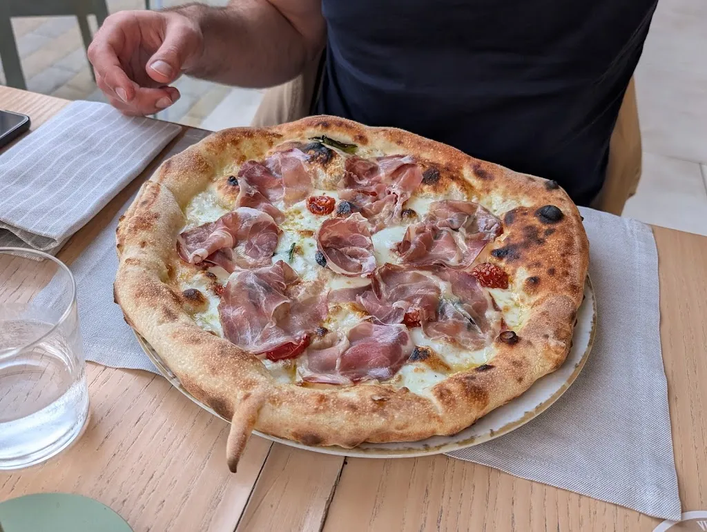 Michael Murphy_Luppolo & Farina_Latiano_review