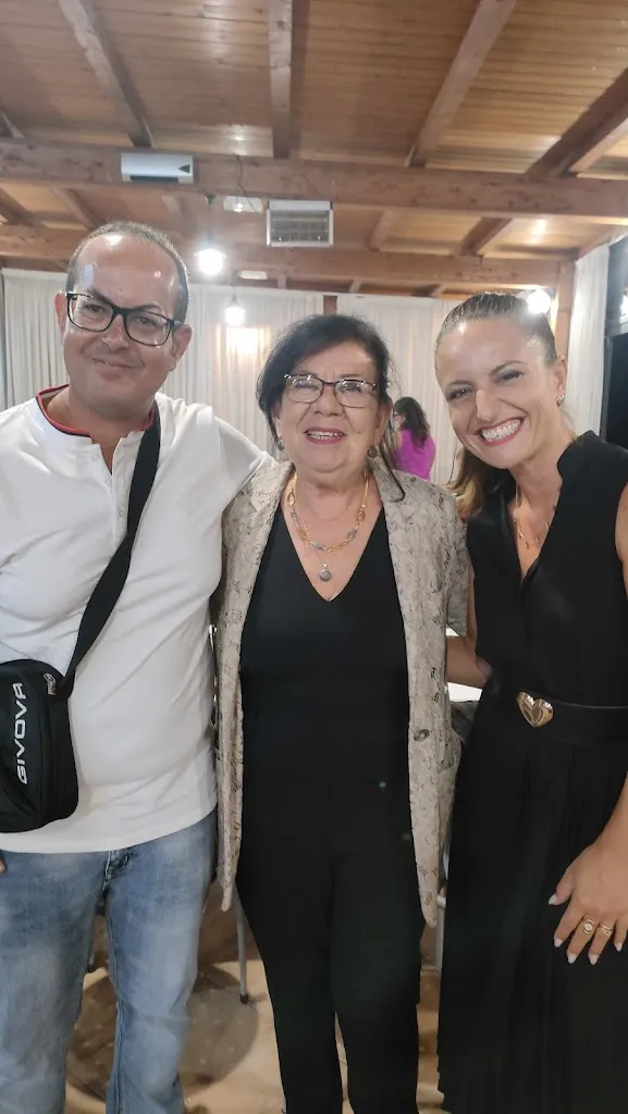 Damiano Migliorisi_The Wall - Alberghina Felice_Caltagirone_review