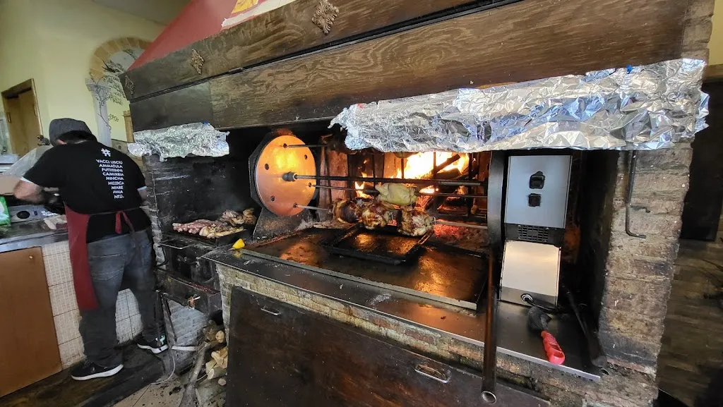 Girarrosto S. Giorgio Gastronomia_Caltagirone_slider_image_3