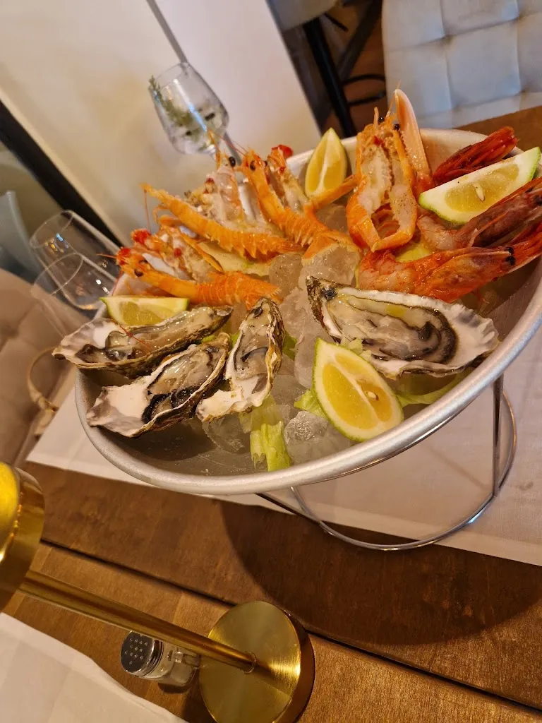 Alessandro Ribelle_Brasserie Chic_Caltagirone_review